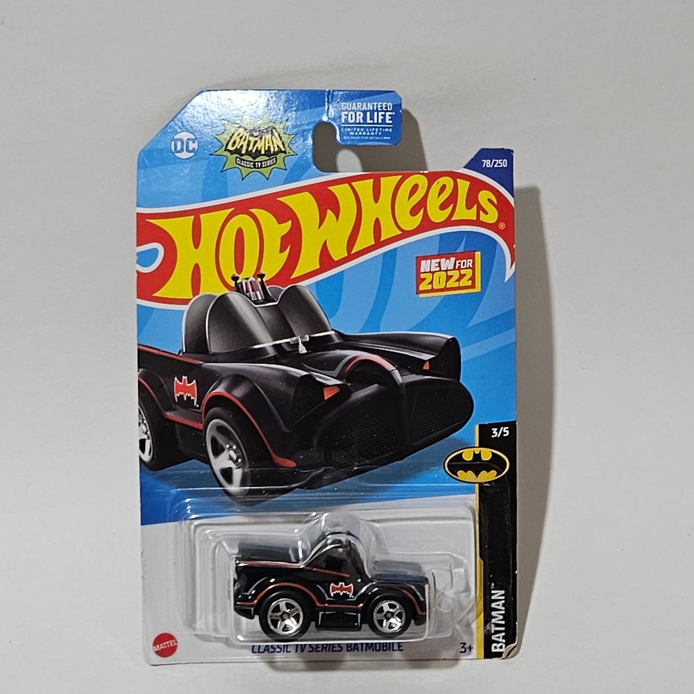 Hot Wheels 2022 Classic TV Series Batmobile Tooned Black 78/250 HCT04-M9C0D